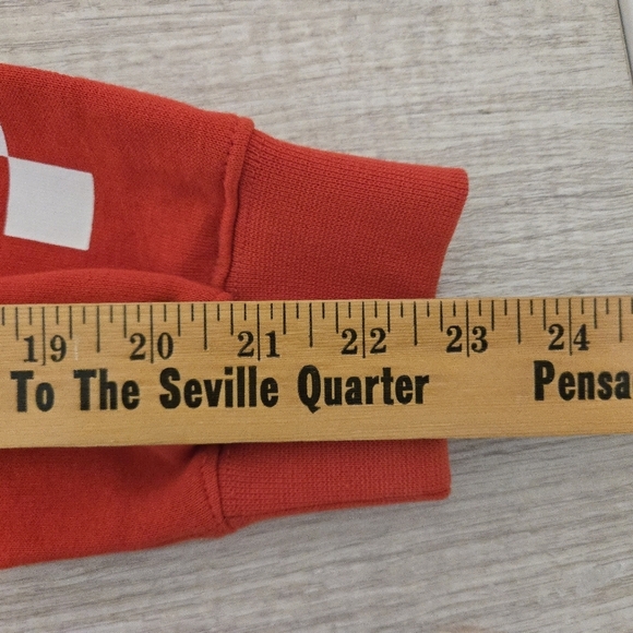 Justin Bieber Red Tour Mens Size Medium Sweatshirt Sweater Hoodie Merch - Picture 7 of 7